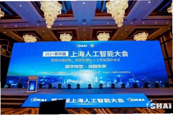 如何通过技术创新和内容深耕随时随地看热门赛事？